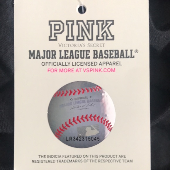 Brand new Pink Victoria’s Secret Top - Picture 4 of 4